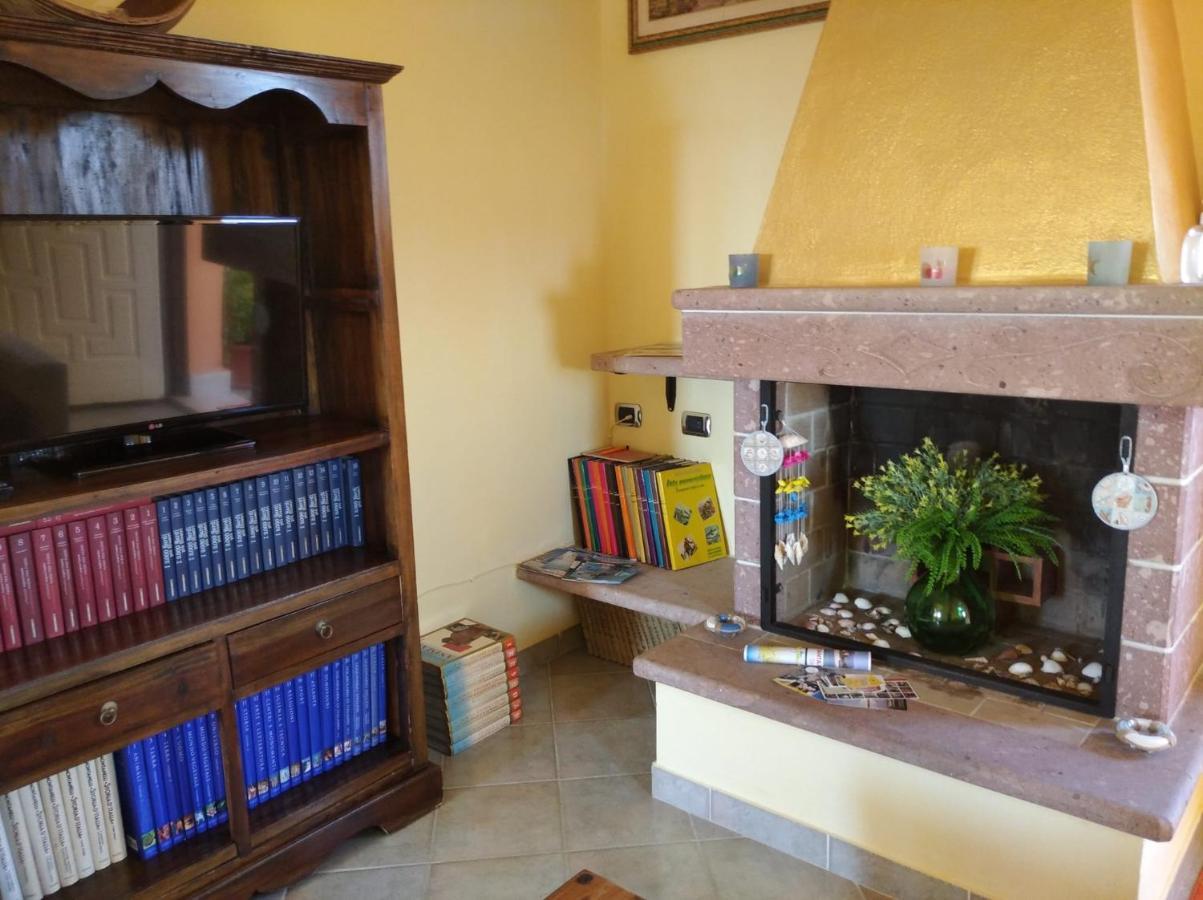 La Maddalena Casa Bon' Aria Fronte Mare Sud Sardegna别墅 外观 照片