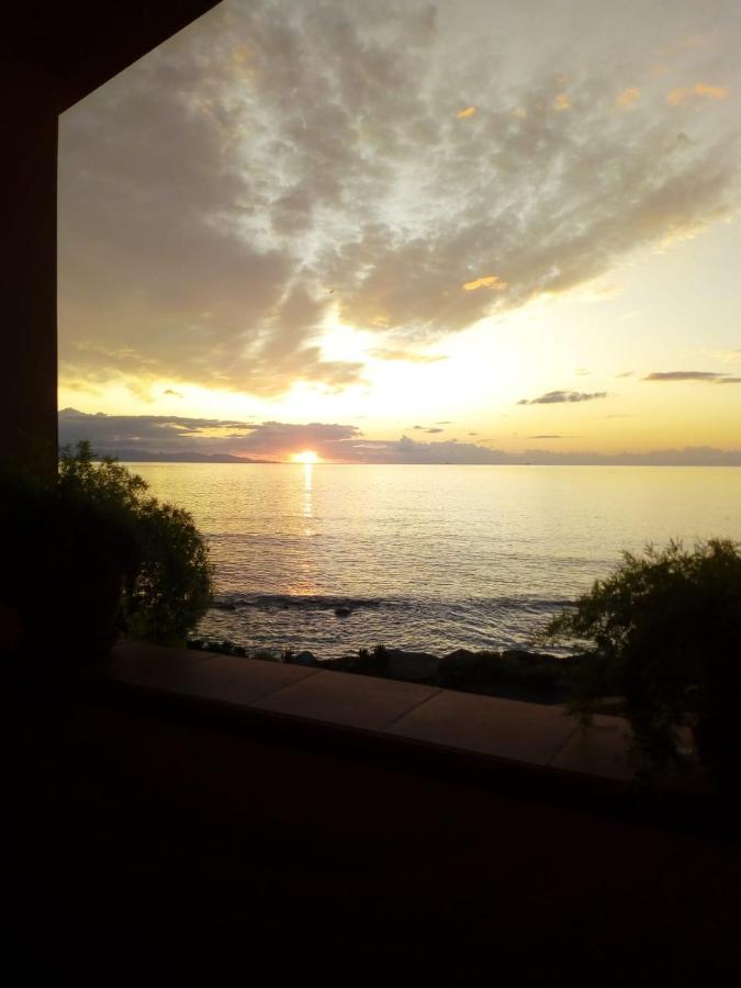 La Maddalena Casa Bon' Aria Fronte Mare Sud Sardegna别墅 外观 照片